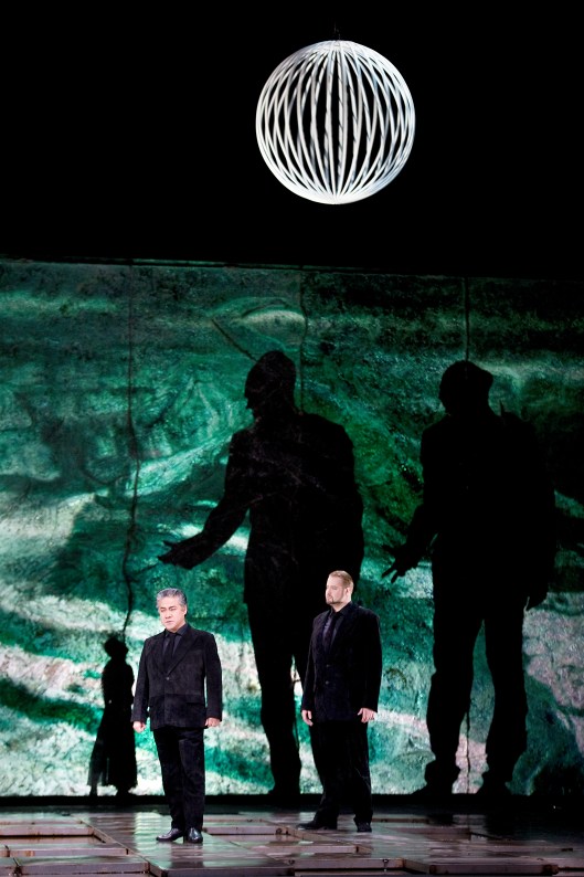 Kwangchul Youn & Timo Riihonen // Foto: Monika Rittershaus / staatsoper-berlin