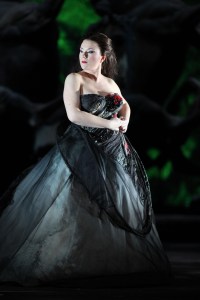 Fricka Ekaterina Gubanova: Sieht so eine zufrieden germanische Hausfrau aus? // Foto: Monika Rittershaus / staatsoper-berlin.de^