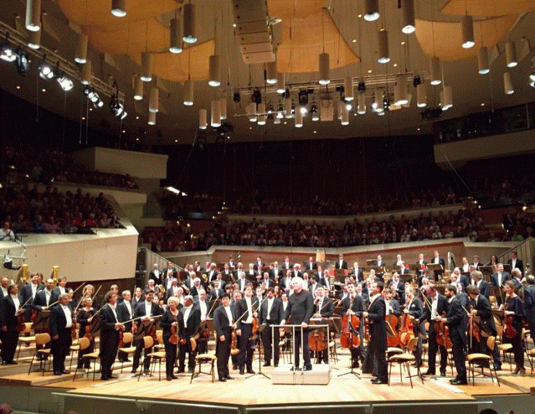 Berliner Philharmoniker Simon Rattle Debussy Varèse Betsy Jolas Emanuel Ax Percy Grainger