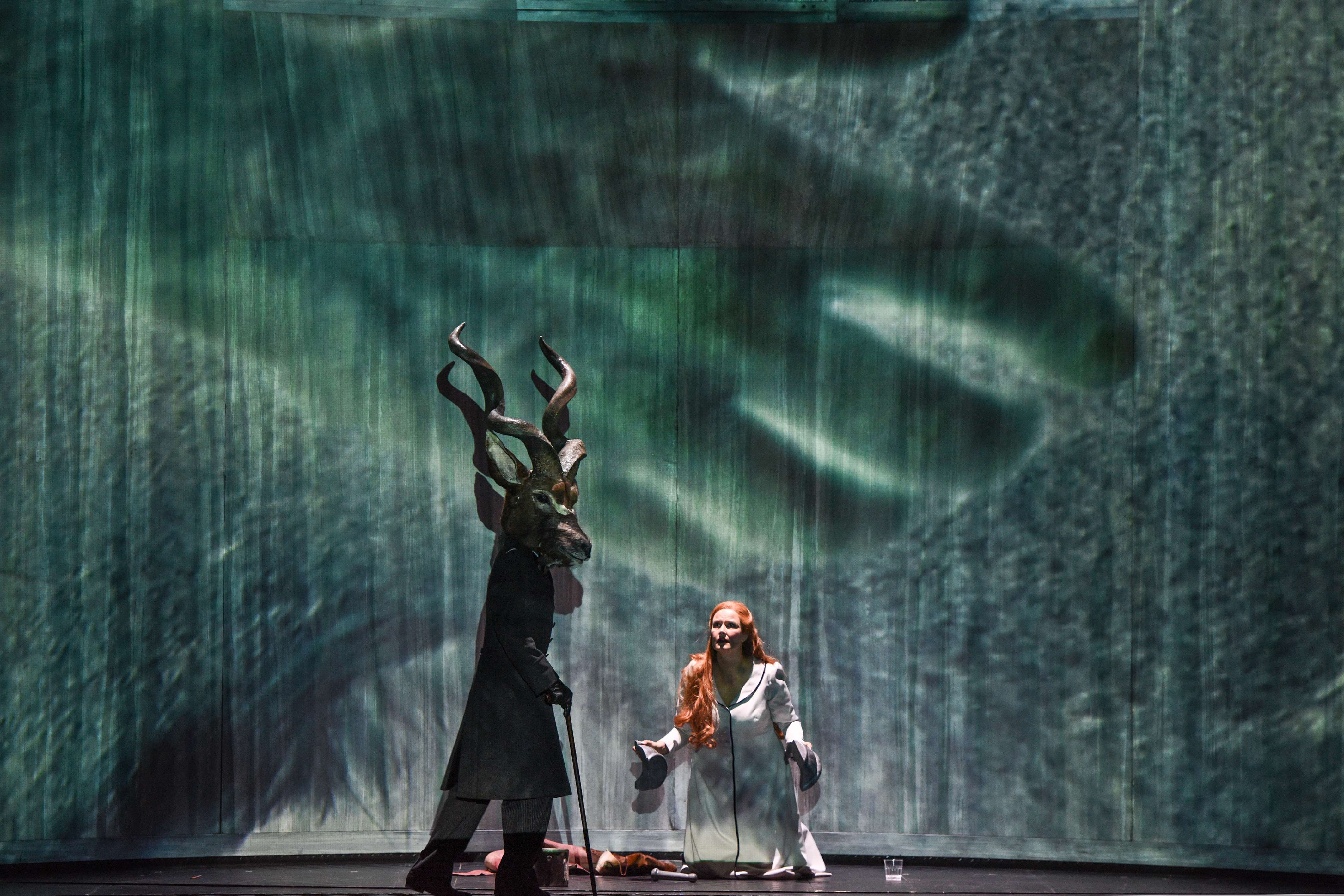 Frau ohne Schatten Staatoper Berlin Premiere Camilla Nylund